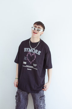 remera negra paradise - bymore