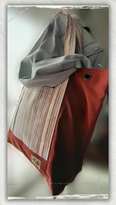 Super Totebag Karminrot en internet