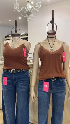 Musculosa Lencera 'Asus' en internet