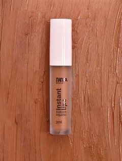 BATOM LIQUIDO INSTANT LIPS NINA MAKEUP DOCE DESEJO na internet