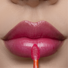 FIRE KISS GLOSS / BUBBLE GUM MARI MARIA na internet