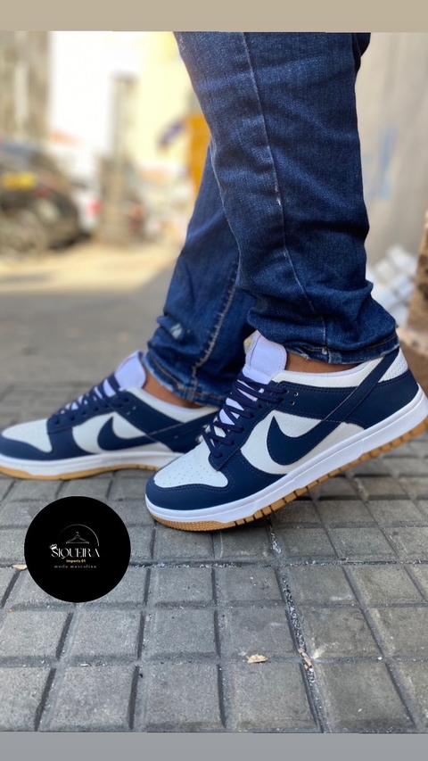 NIKE DUNK LOW