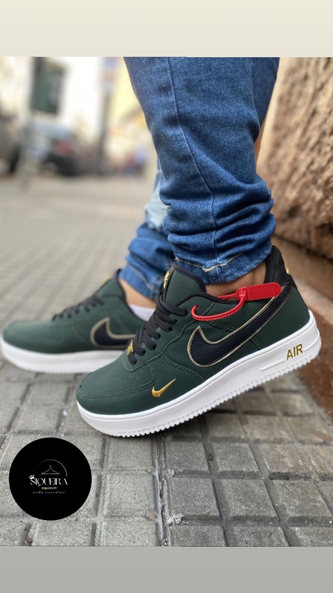 NIKE AIR FORCE