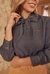 CAMISA JEANS DETALHE EM AMARRAÇÃO VIA TOLENTINO - comprar online