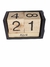 Calendário Permanente em Cubo de MDF e Madeira Para Mesa e Escritorio Decoração Office Exibição de Data e Mês - Love Me Presentes