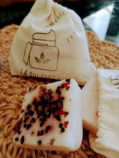 JABONES DE LAVANDA Y ROSAS