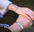 Dúo de pulseras en pareja plaquita de corazón