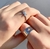 Anillos en pareja de mariposa en internet
