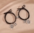 Dúo de pulseras en pareja imán araña en internet