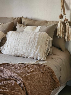 LINEA BOHO | Acolchado Jano en internet