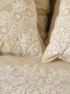 LINEA BOHO | ACOLCHADO MANDALA RELIEVE - comprar online