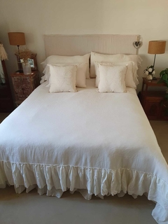 LINEA ROMANCE | ACOLCHADO JOSEFA - comprar online