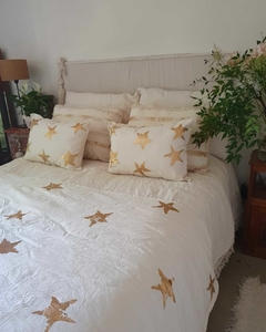 LINEA GLAM | ACOLCHADO STARS ORO