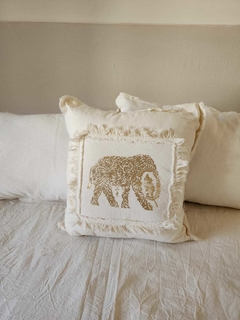 Almohadón Elefante oro
