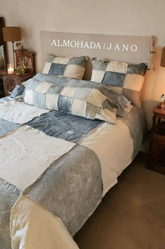 ALMOHADA JANO TEÑIDA - Concepto Cálido