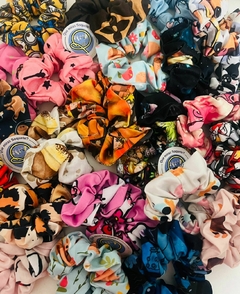 SCRUNCHIES ANIMADAS X9 UNIDADES
