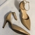 Scarpin Mary Carvalho fechado no tornozelo Nude - comprar online