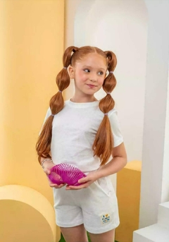 Short Menina Malha Spazio-Boladinhos.