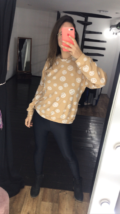 Buzo “Zoe” Kumari - tienda online