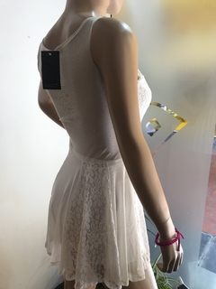 Vestido “Hipólita” Kumari en internet