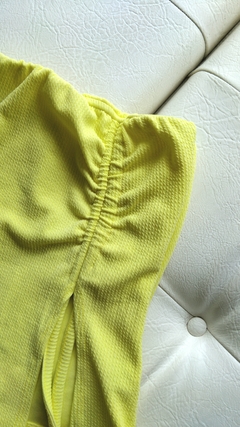 Tomara que caia assimétrico - amarelo na internet