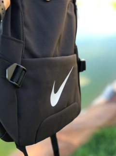 Mochila Nike colegial/academia - comprar online