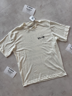 CAMISETA VAGALS SEM TEMPO na internet