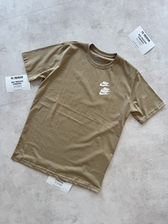 CAMISETA NK WORLDTOUR na internet
