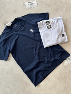 CAMISETA NEW ERA na internet