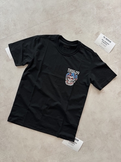 CAMISETA THUG NINE na internet