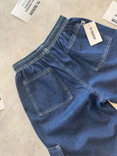 SHORTS CARGO JEANS ESCURO na internet