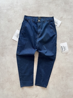 CALÇA RETA STRANGER