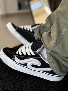 TENIS COMPLY ROGUE PRETO/BRANCO