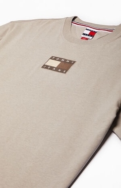 TJ BEST GRAPHIC TEE en internet