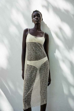 Vestido bordado ZARA - Collection by Pilcheria Belgrano