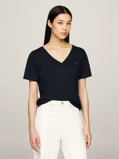 Tshirt V - Collection by Pilcheria Belgrano
