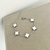 Pulseira trevos branco - Aço inoxidável