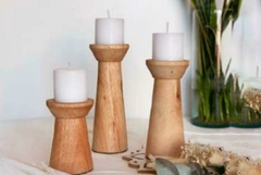 Trío de candelabros