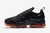 Vapor Max Plus na internet
