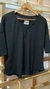 Remera escote V manga 3/4 - comprar online