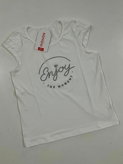 Imagen de Remera media manga con voladitos