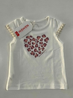 Remera mangas cortas con borlita en internet