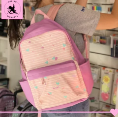 Mochila Pastel Eco Cuero 18 Pulgadas Diseño Corazones / Rayado
