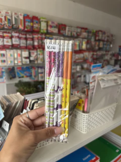 Lapices negros x6 - varios diseños en internet