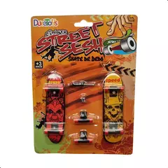 Kit 2 Skate de Dedo Jogo de Rodas e Chave