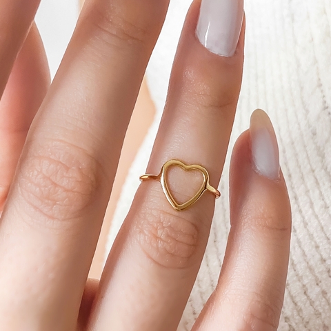 Anel Falange Fino Coração Vazado Liso - comprar online