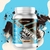 Embalagem do Tasty Whey 900g Sabor Cookies e Cream da Adaptogen, com biscoitos Oreo ao fundo.