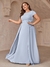 vestido bordado con tren/sobrefalda dusty blue Plus Size
