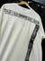 Camiseta Armani na internet