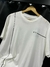 Camiseta Armani na internet